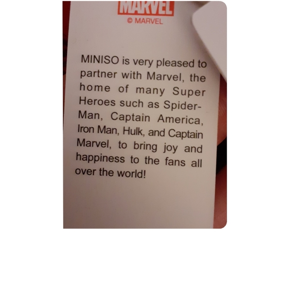 😘Host Pick😍😍NWT MARVEL Cosmetics Bag - Picture 6 of 7